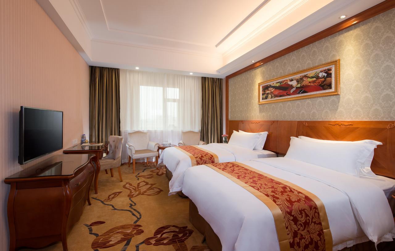 Vienna Hotel - Da Ju Yuan Branch Shenzhen Buitenkant foto