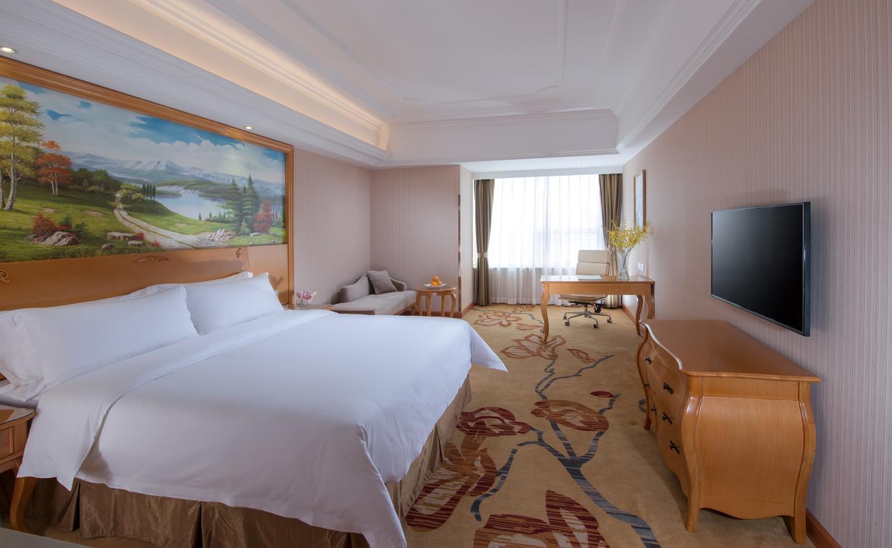 Vienna Hotel - Da Ju Yuan Branch Shenzhen Buitenkant foto